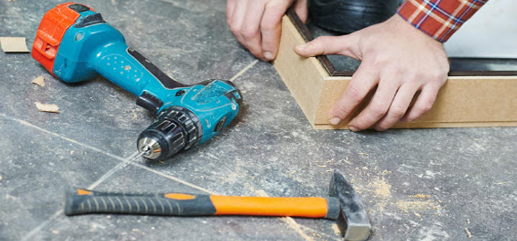 broken door frame repair Palos Verdes Estates